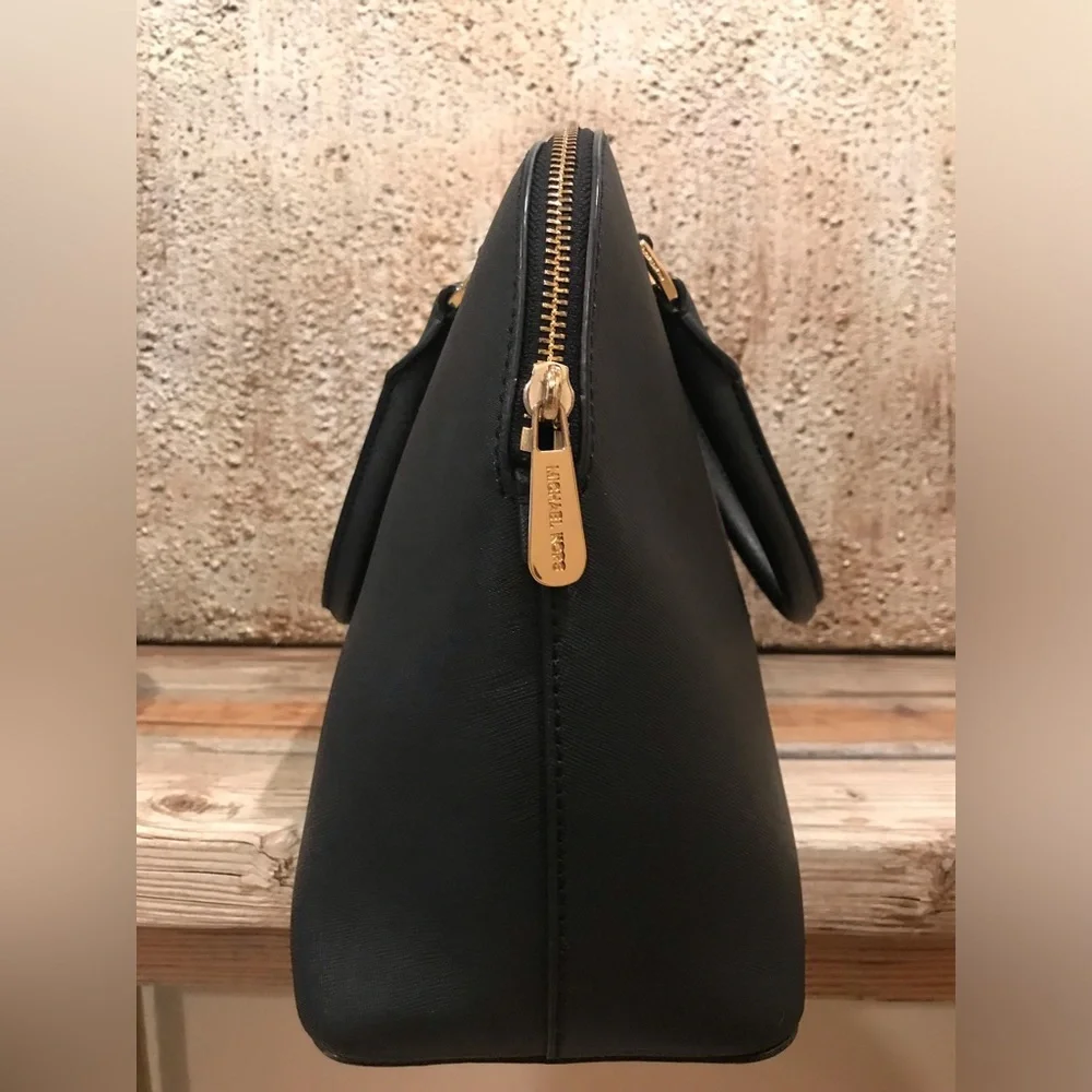 MICHAEL KORS Cindy Large Leather Dome Satchel Black Handbag/Crossbody W/Gold - Picture 10 of 17
